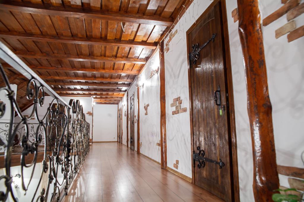 Karalinski Falvarok Tyzengauza Hotel Korolino  Pokój zdjęcie