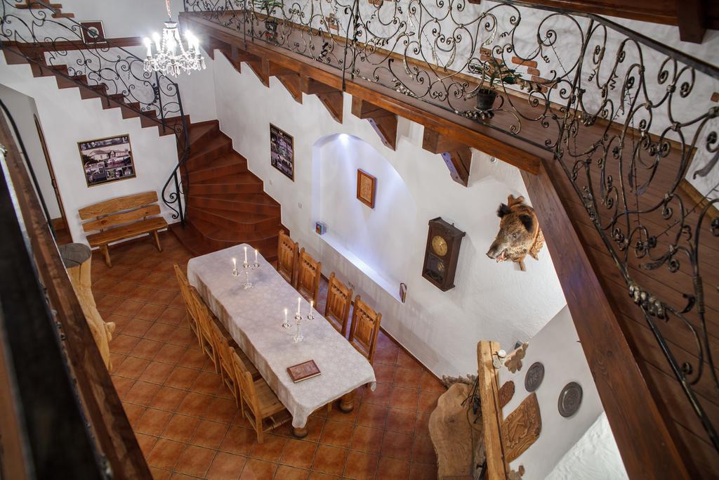 Karalinski Falvarok Tyzengauza Hotel Korolino  Pokój zdjęcie